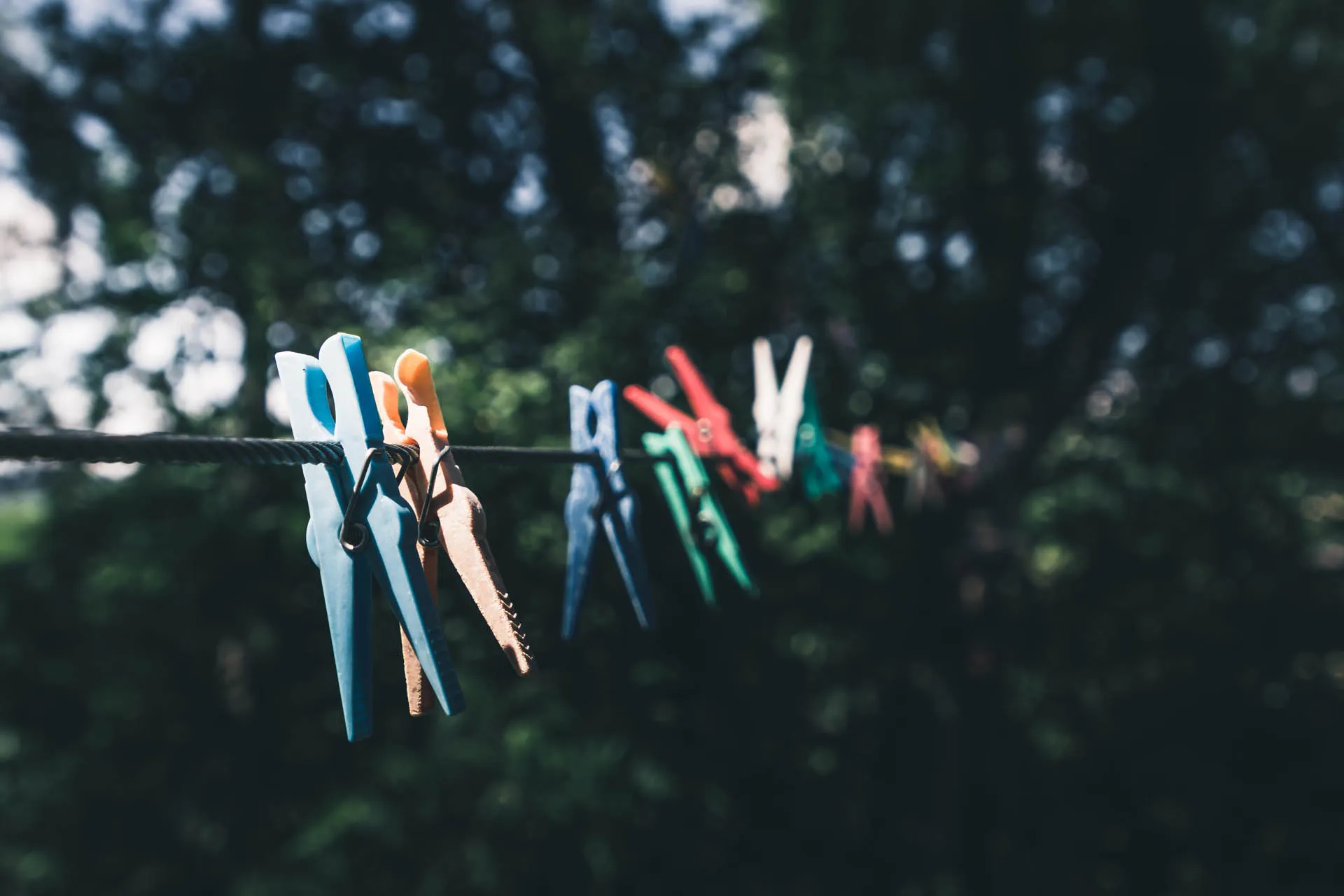 Spring Cleaning for Your Clothes: Laundry & Dry Cleaning Tips for Irvine Residents